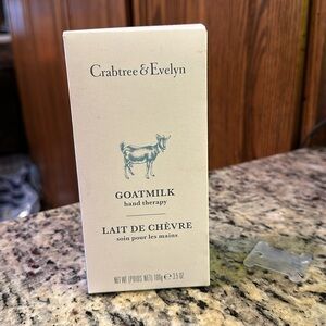 Crabtree & Evelyn Goatmilk Hand Therapy Lotion 3.5 oz tube NIB